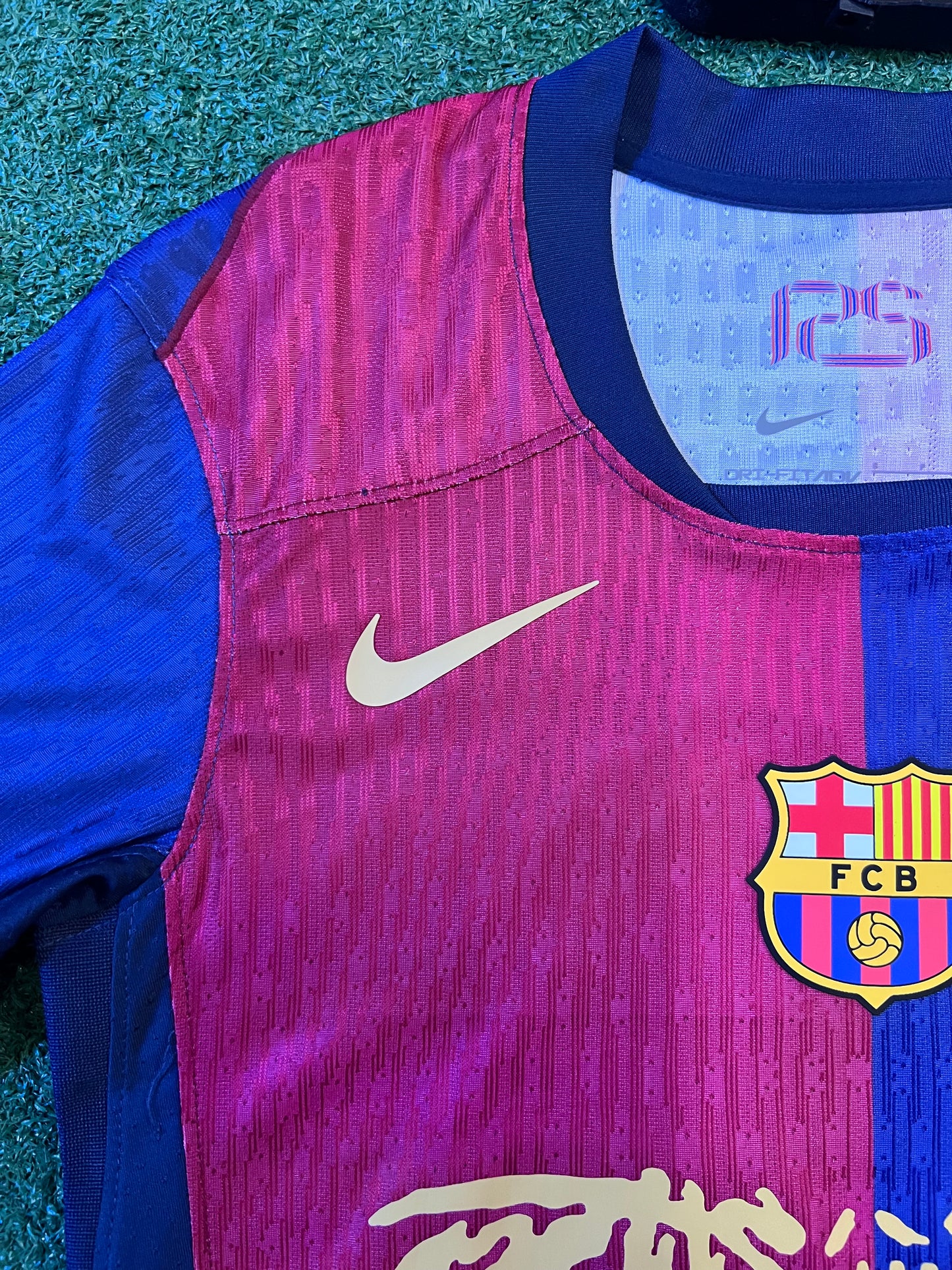 Camisa Barcelona I Travis Scott 24/25 - Versão Jogador|#09 Lewandowski | FutMantos