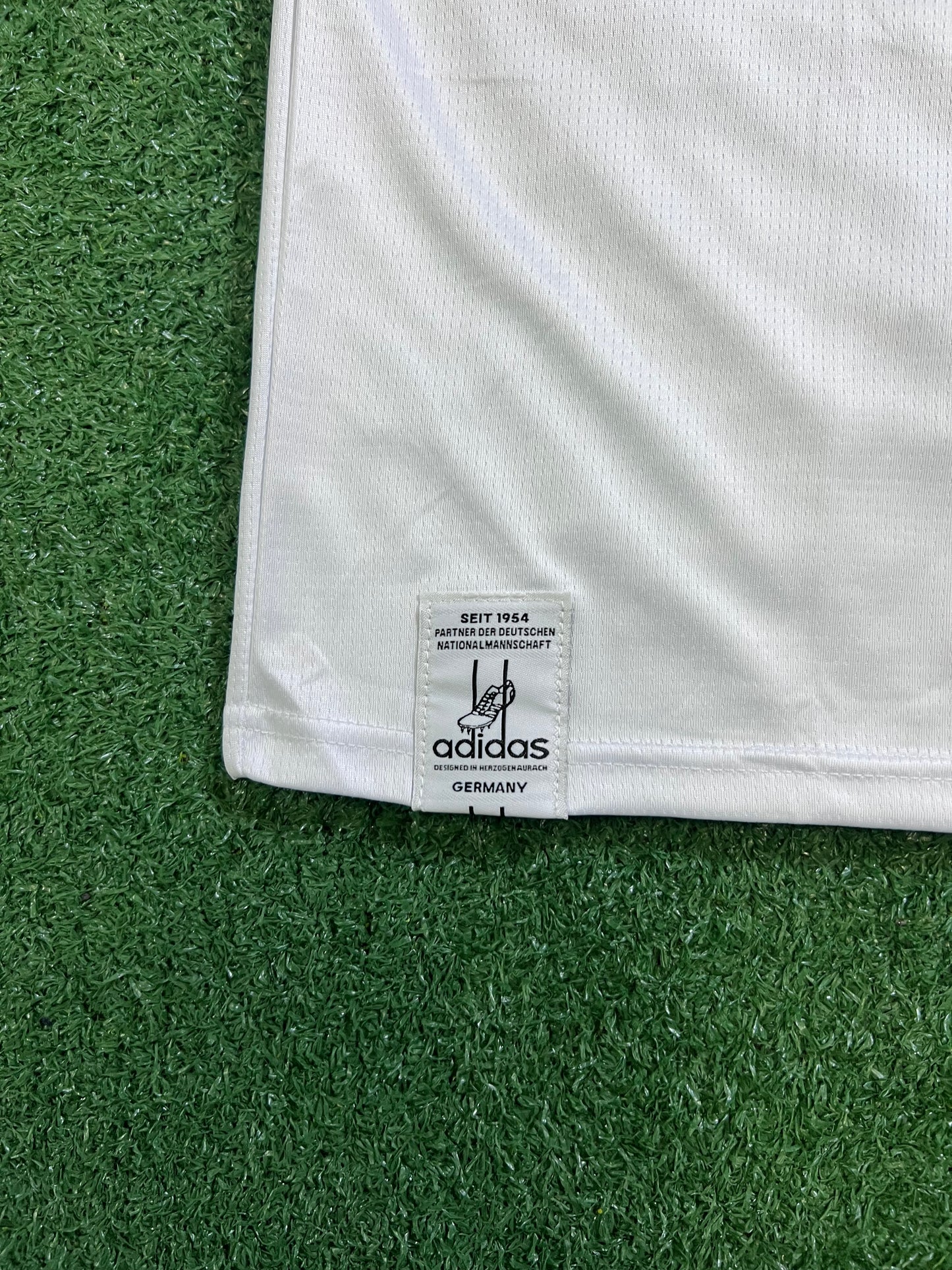 Camisa Alemanha 2026 - Manga Longa | FutMantos
