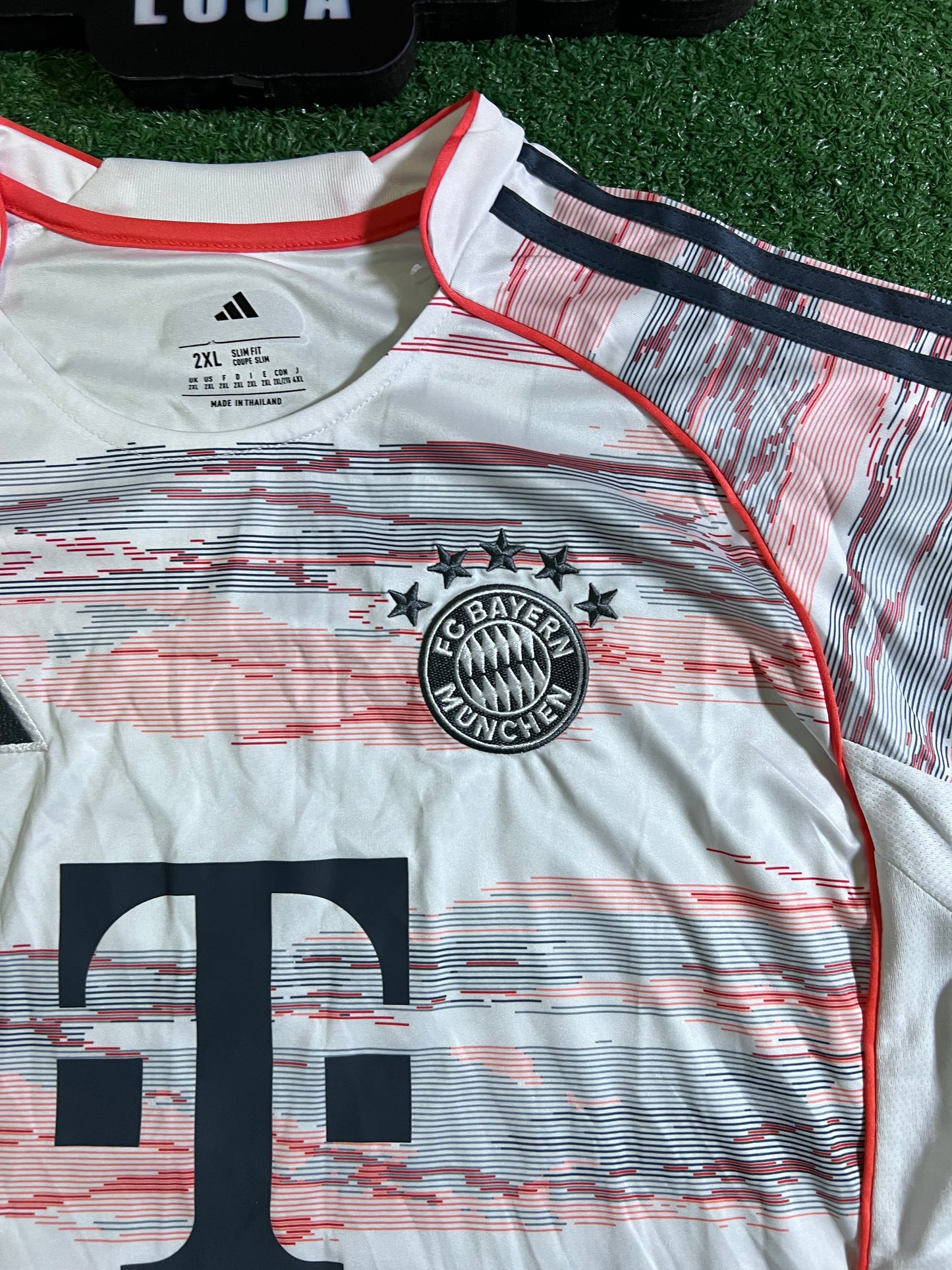 Camisa Bayern de Munchen II 25/26 - Torcedor