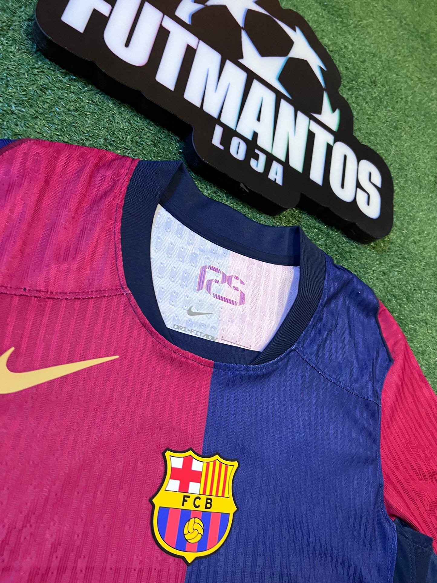 Camisa Barcelona I Travis Scott 24/25 - Versão Jogador|#09 Lewandowski | FutMantos