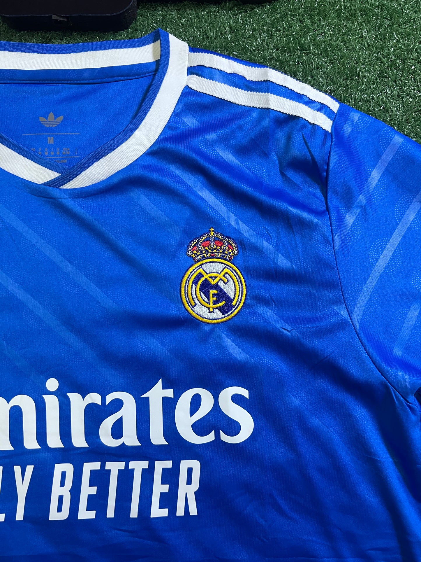 Real Madrid III 25/26 Torcedor Masculina Azul | FutMantos