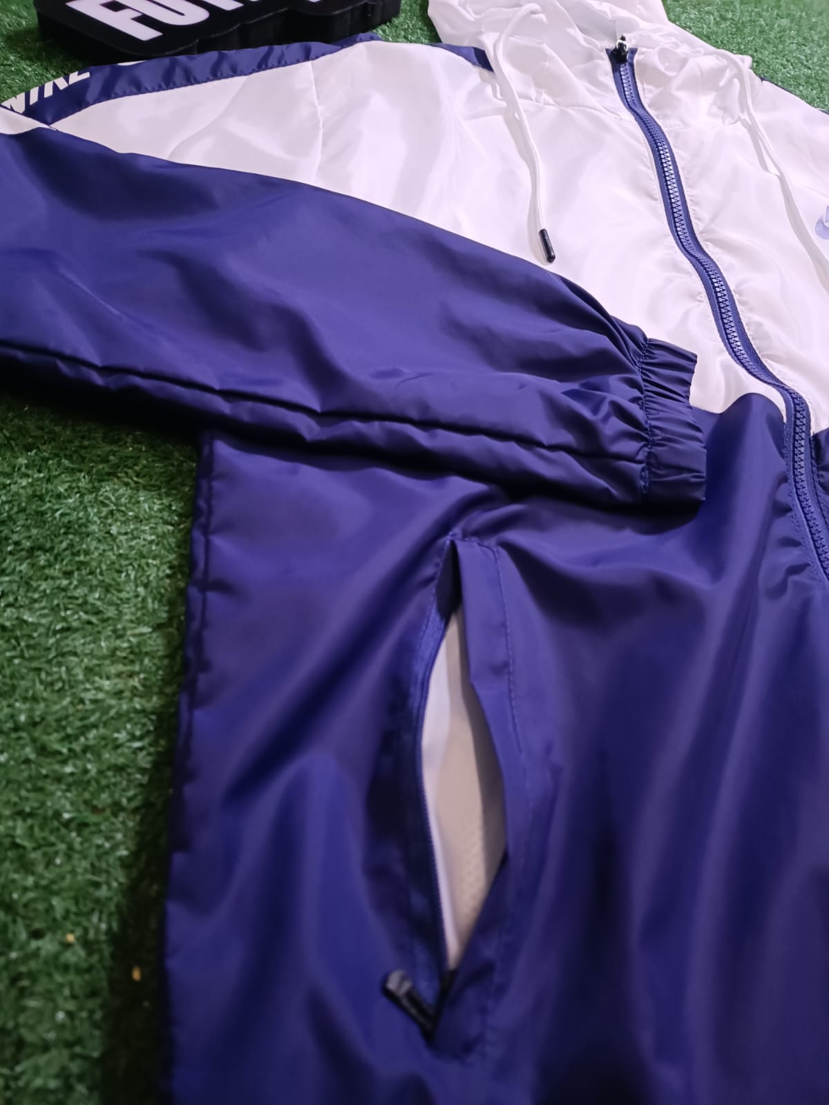 Corta Vento Nike Windrunner