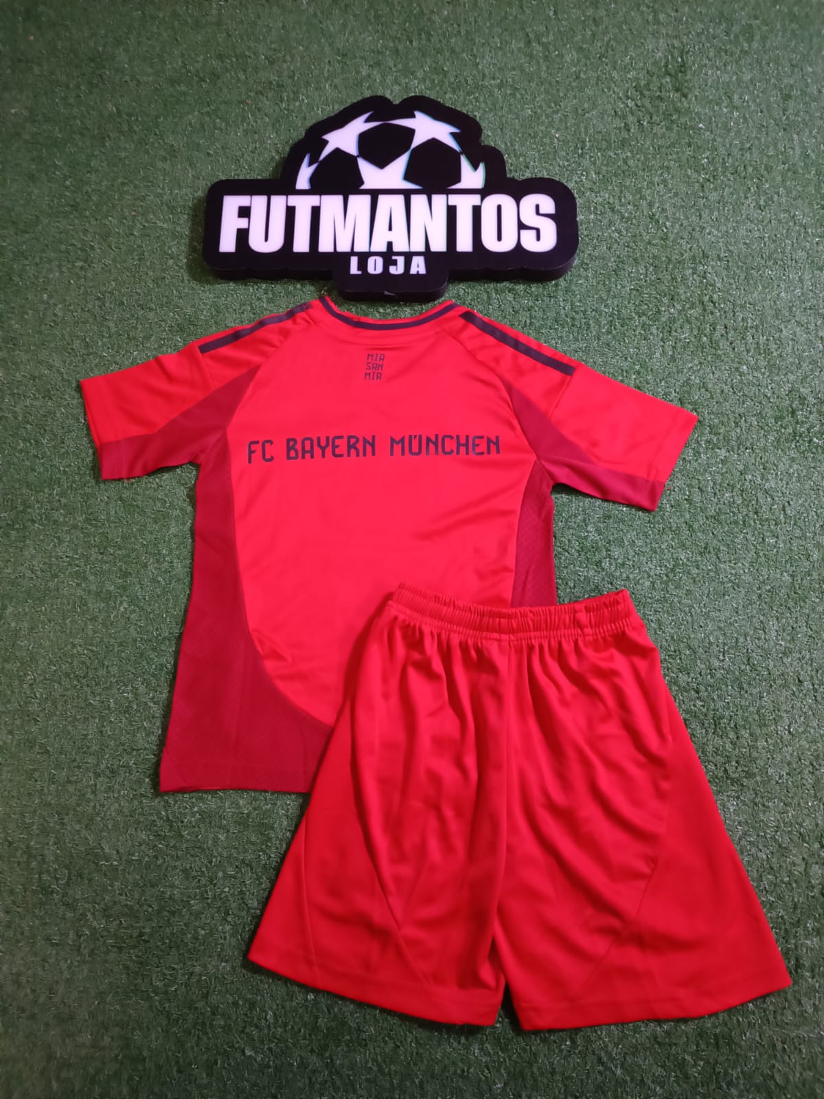 Kit Infantil Bayern de Munique 24/25 I FutMantos