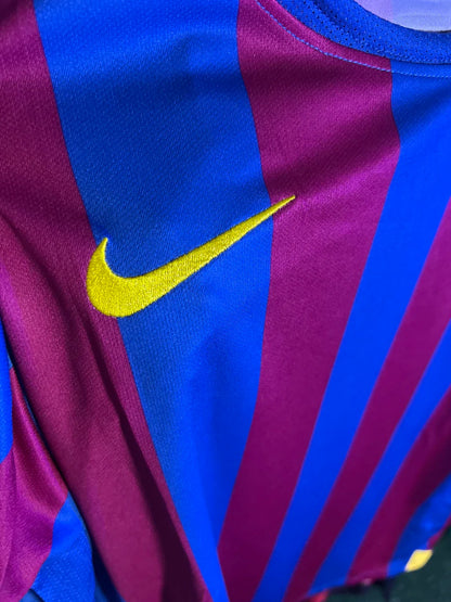 Camisa Barcelona I 2006 - Retrô - Ronaldinho #10 | FutMantos