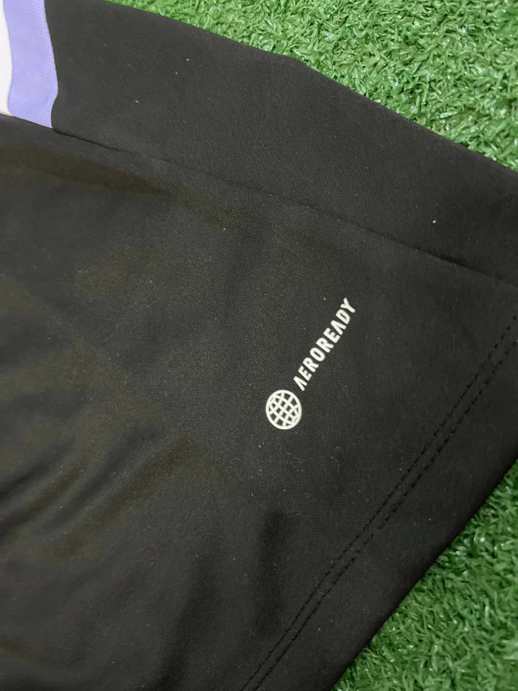 Conjunto de Treino Real Madrid 22/23 | FutMantos