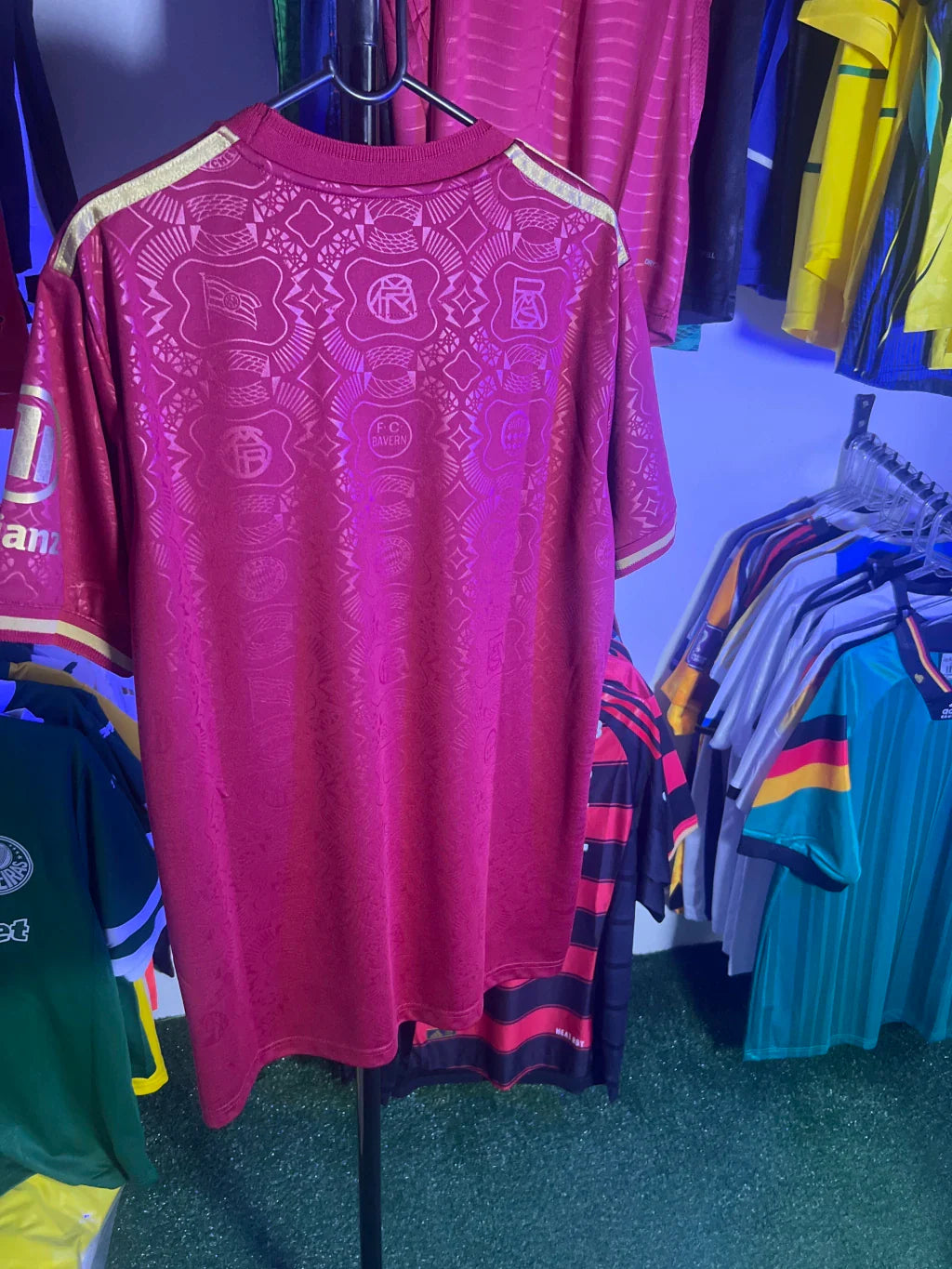 Camisa Bayern de Munique 125 anos - Vermelha|FutMantos